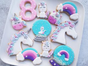 שועלון - פעילויות יצירה לילדים ועוגיות מעוצבות עוגיות חד קרן ליום הולדת 8 צילום מתוך עמוד הפייסבוק של שועלון