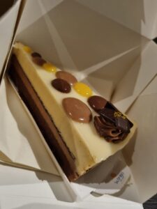קינוח מתוק, אבל לא מדי - עוגת שוקולד בשלוש שכבות צילום: ליבי ברגמן