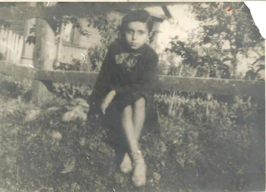 סבתא הלה -לוקוב מתוך אלבומי המשפחה